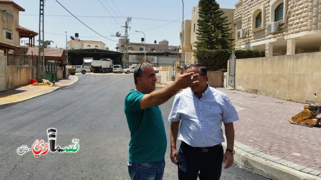 فيديو : تعبيد واتمام عماير ابو سعده بحضور رئيس البلدية المحامي عادل بدير .. والاهالي هذا سفيون دار ابو سعدة 